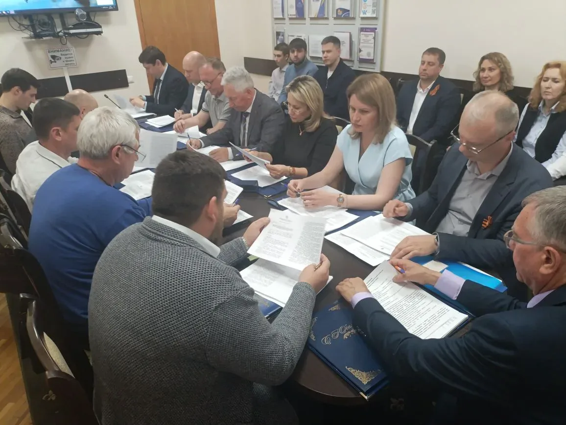 На Ставрополье продолжается работа по подготовке к предстоящим в сентябре выборам  На очередном засе