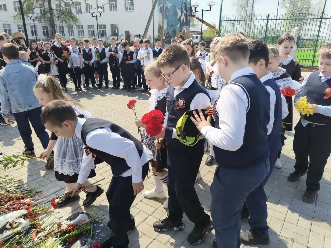 📌Акция "Мы помним!  Мы гордимся! " В преддверии Дня Победы, обучающиеся школы почтили память погибши