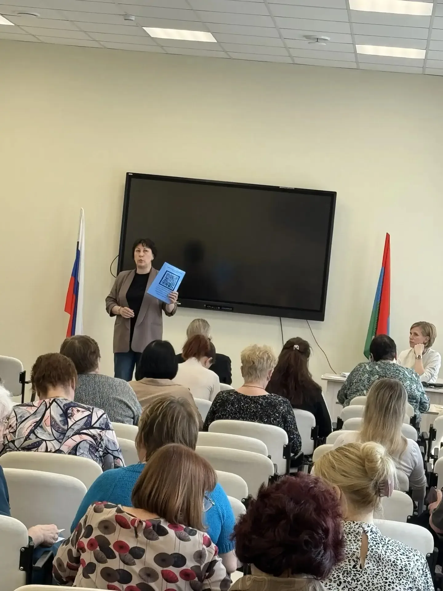 👥Организаторы выборов встречаются с трудовыми коллективами Карелии    🗣В Республике Карелия продолжа