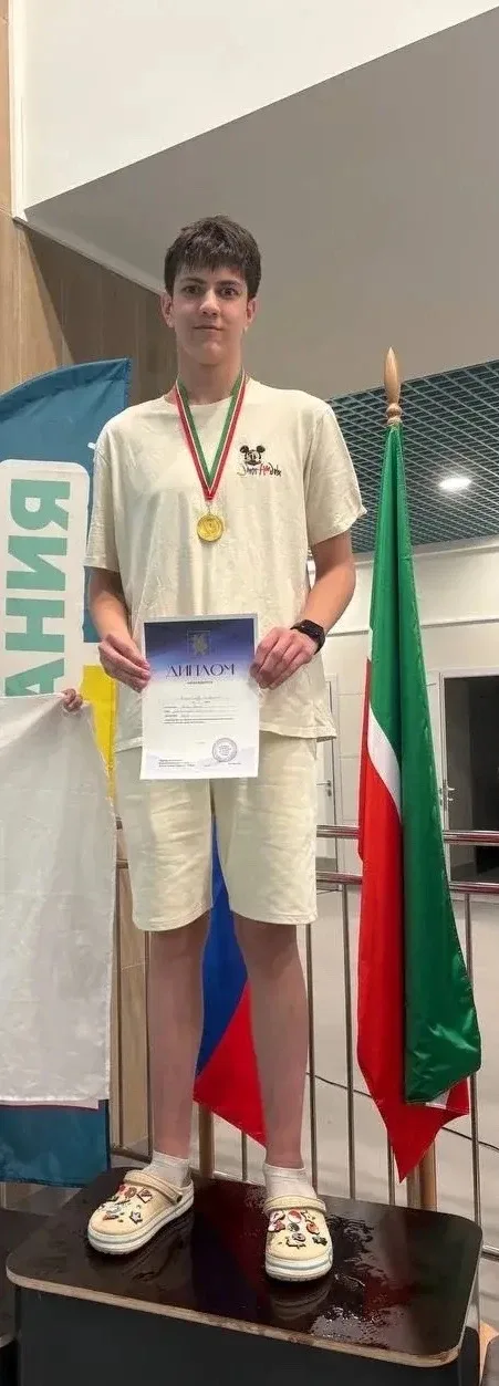 🎉 Наши гимназисты успешно выступили на школьной лиге плавания  🏊 Спортсмены выступали в разных стиля