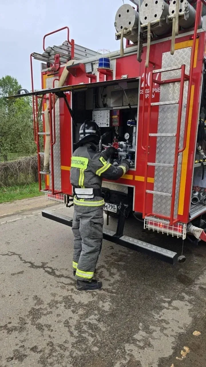 🚒 Пожарно‑тактические учения в детском саду «Алёнушка»  🟥Вчера работники 207‑й пожарно‑спасательной 