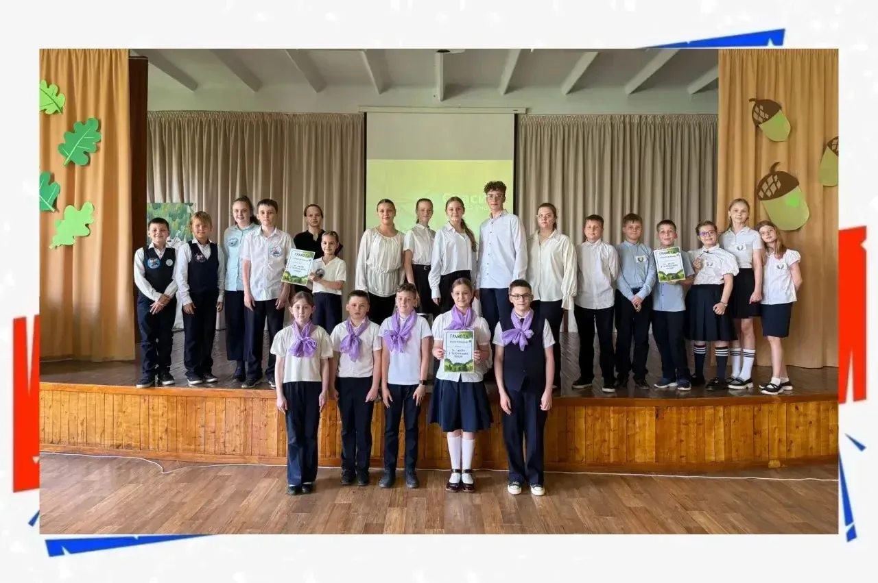 🌿 Экология + эрудиция = «Зелёный квиз»! 🌎  🌿 Сегодня в рамках Доброфеста волонтёры Лицея провели для