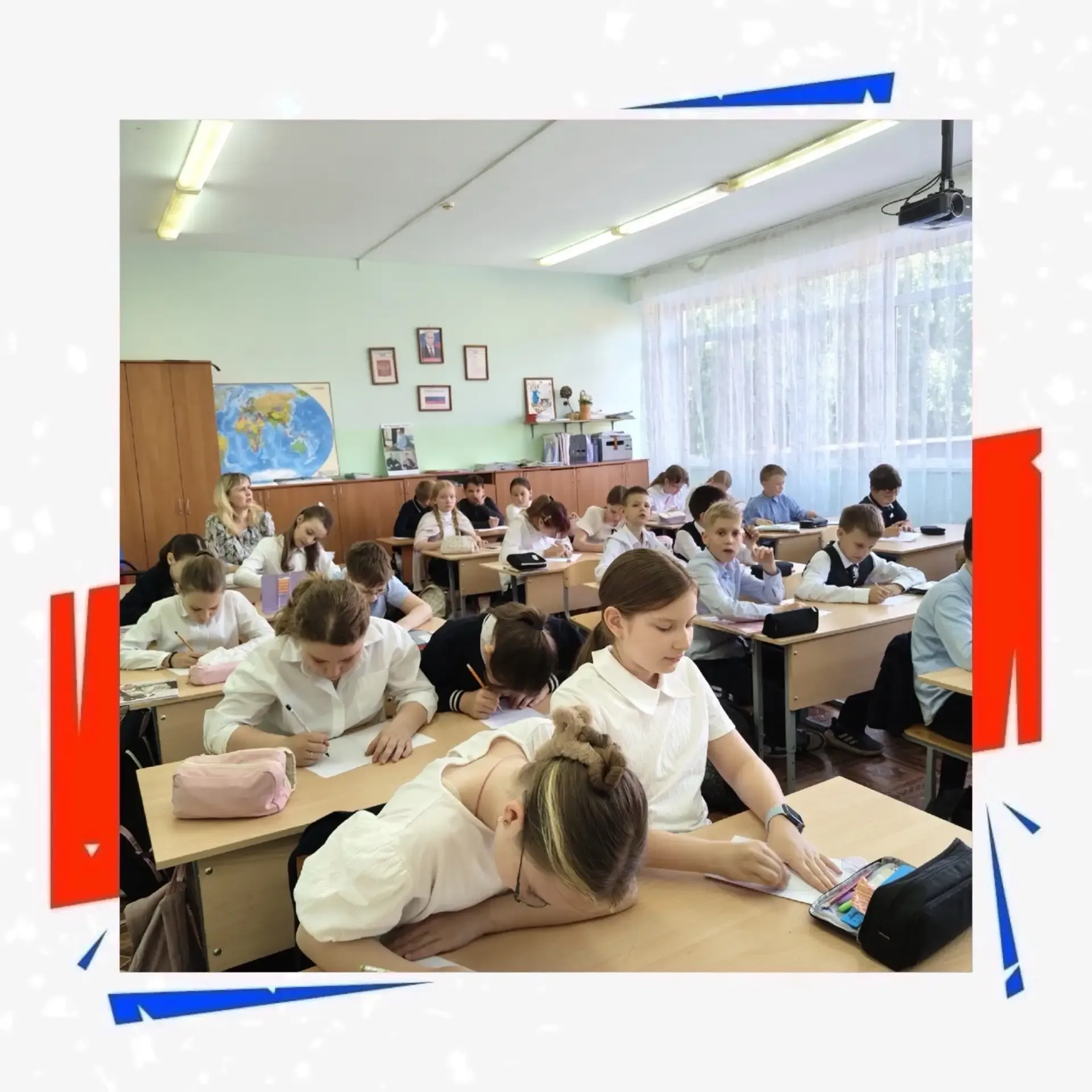 Добро глазами детей🤗  Сегодня в нашем Лицее для самых юных учеников прошёл настоящий праздник сердца