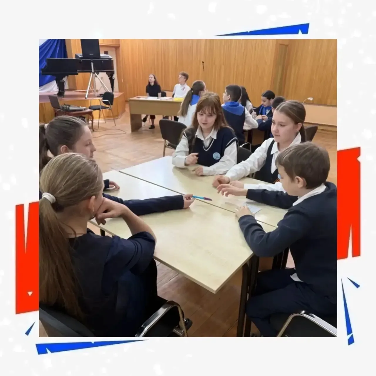Память поколений 🎖️  Сегодня Совет старшеклассников совместно с активистами первичного отделения Дви