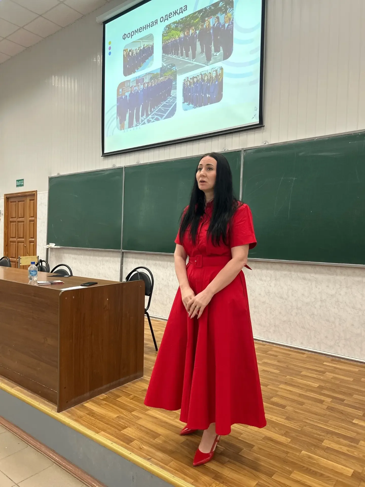 🔍 В Многопрофильном колледже ПГУ прошел День открытых дверей Десятки будущих абитуриентов и их родит