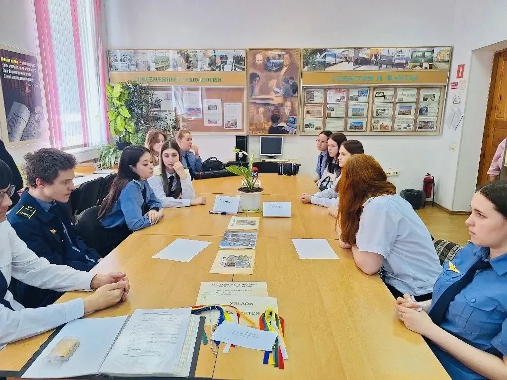 📚✨ Библиографический калейдоскоп: древняя письменность, игры и победа! 🪆🖋️  20 мая 2026 в УУКЖТ ИрГУ