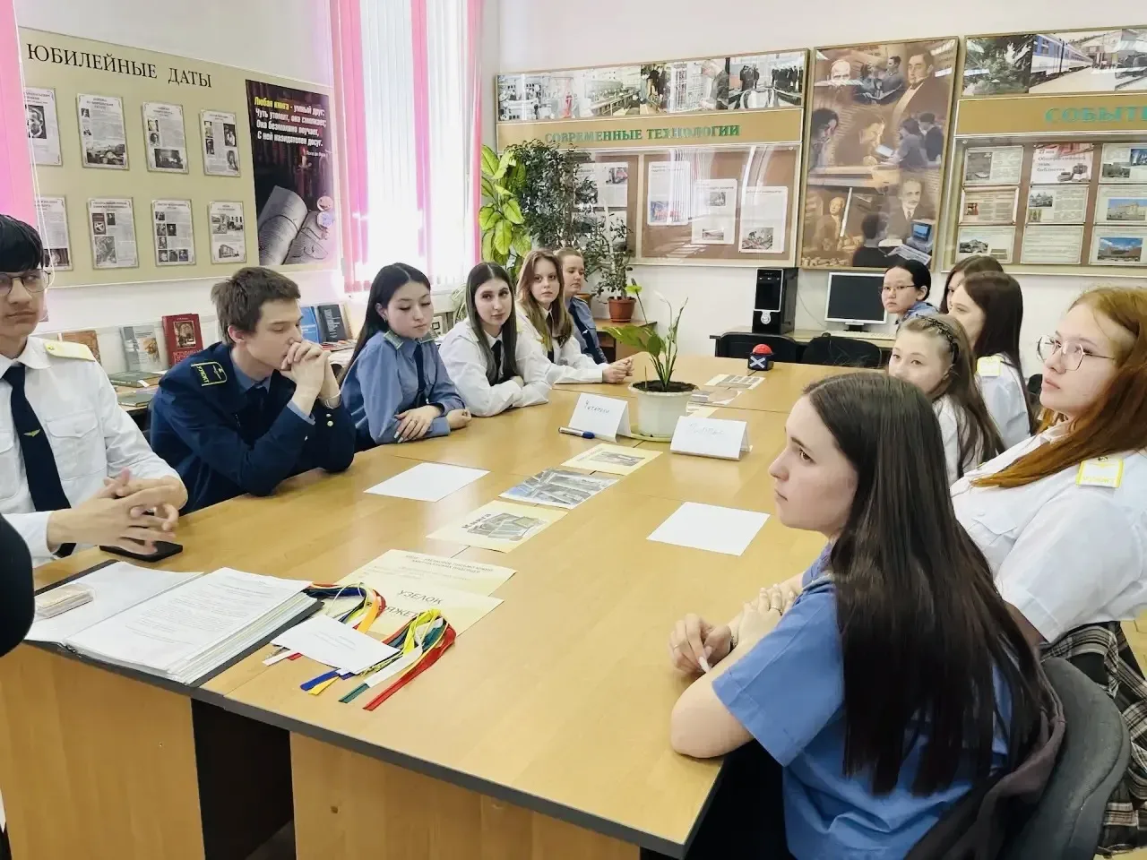 📚✨ Библиографический калейдоскоп: древняя письменность, игры и победа! 🪆🖋️  20 мая 2026 в УУКЖТ ИрГУ