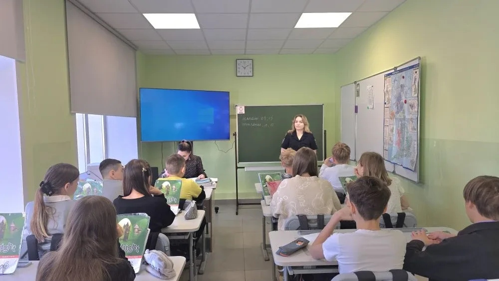 Сегодня 13.05.2026г с учащимся нашей школы были проведены профилактические беседы с участием инспект