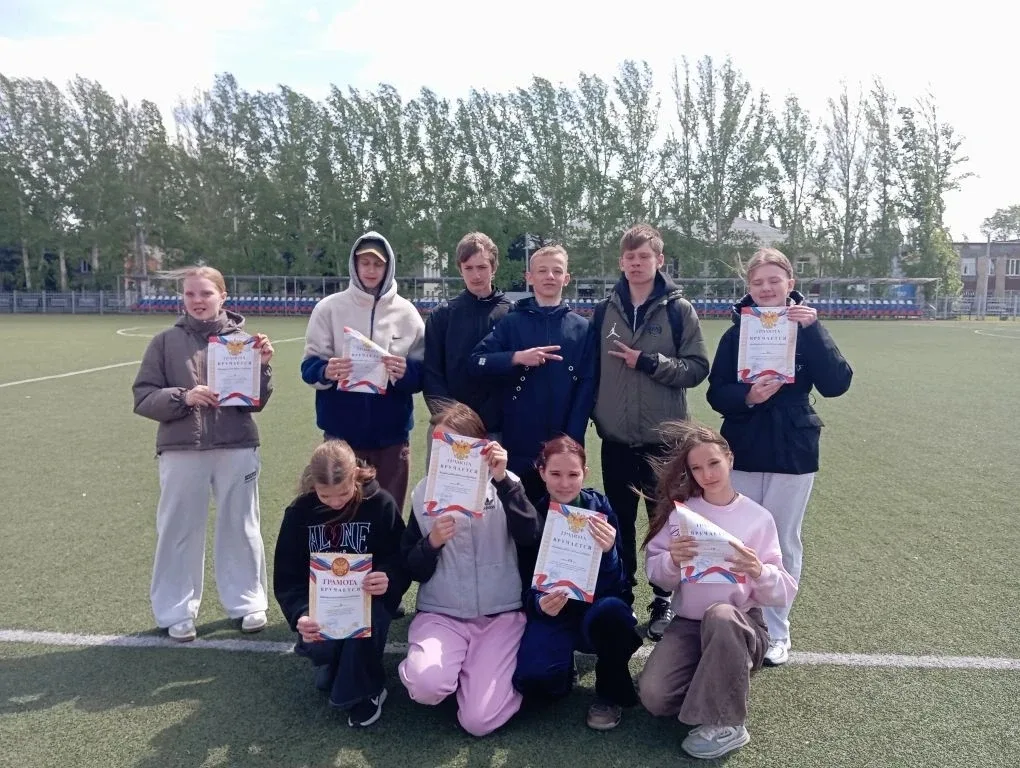 🥈 Наши ребята — серебряные призёры городских соревнований!  В рамках спортивных игр школьников Алтай