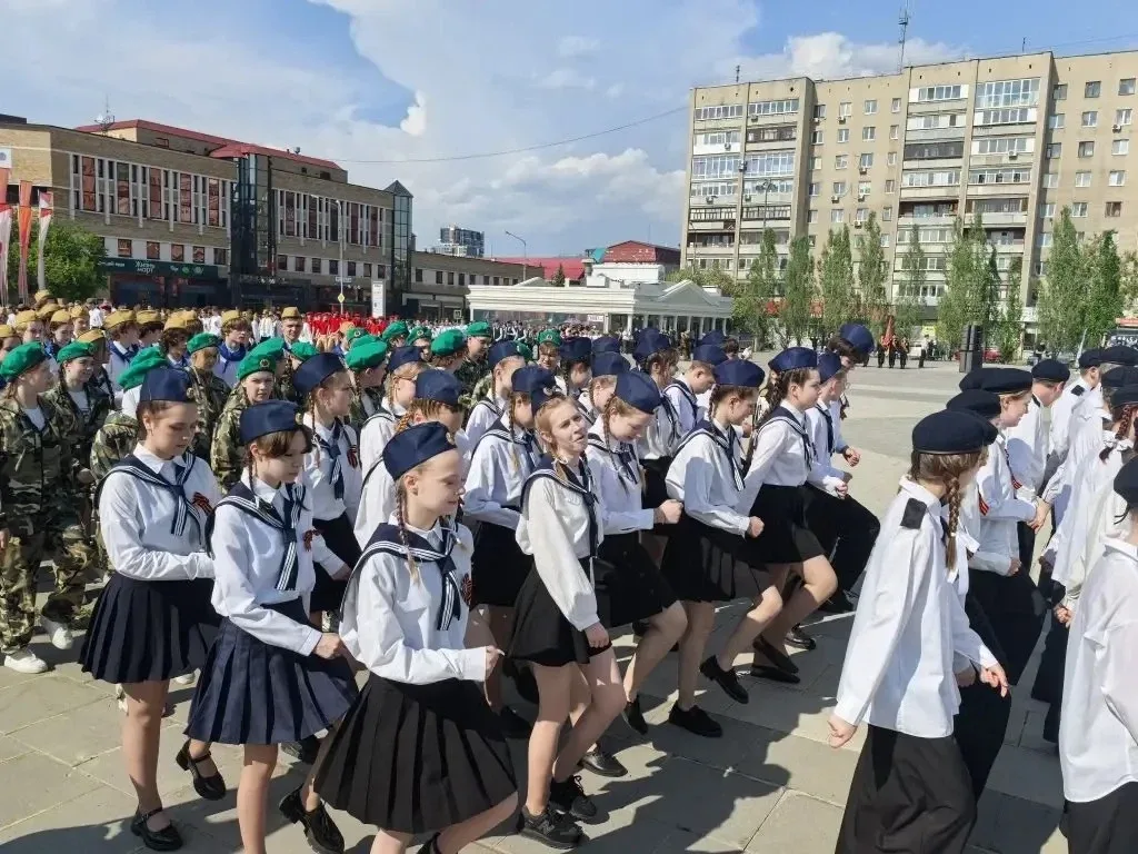 ГОРОДСКОЙ СМОТР СТРОЯ И ПЕСНИ: ОТРЯД «СЛАВА» В ДЕЛЕ 🎖️  В Тюмени прошёл городской смотр строя и песн
