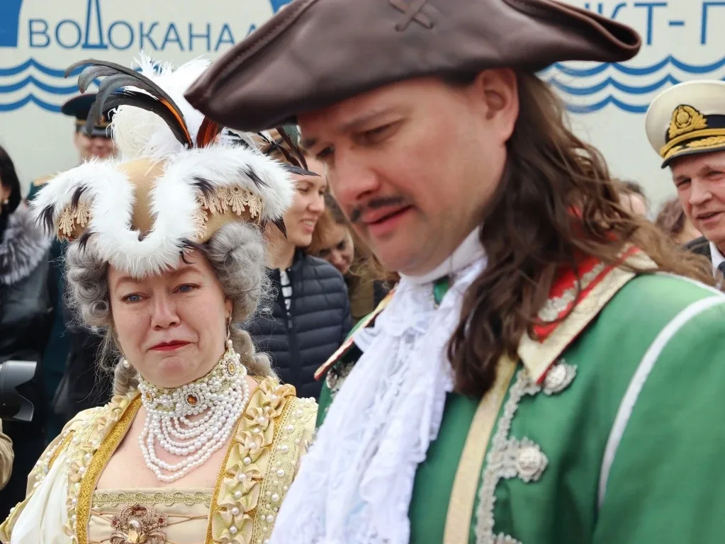 🐟 На территории Петропавловской крепости, вдоль Кронверкской куртины, прошёл яркий и масштабный Санк