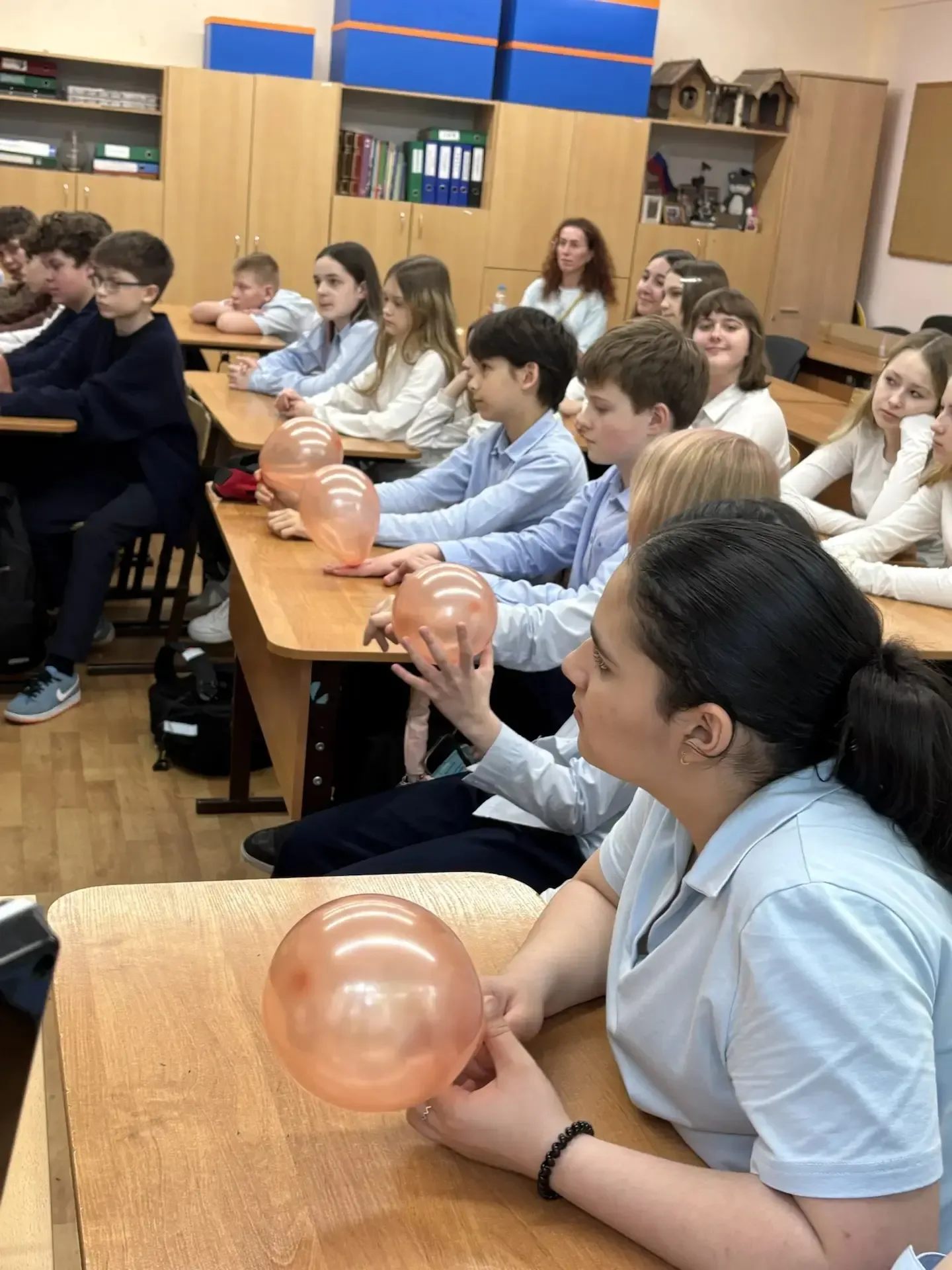 В 6д классе прошло познавательно-увлекательное мероприятие.  Школа безопасности «Стоп Угроза» Красно