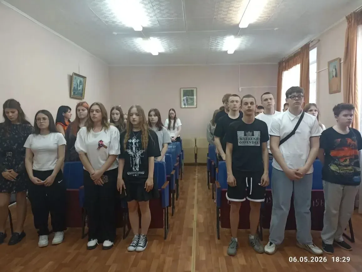 🎶6 мая воспитателями общежития была организована и проведена литературно-музыкальная программа «Мы в