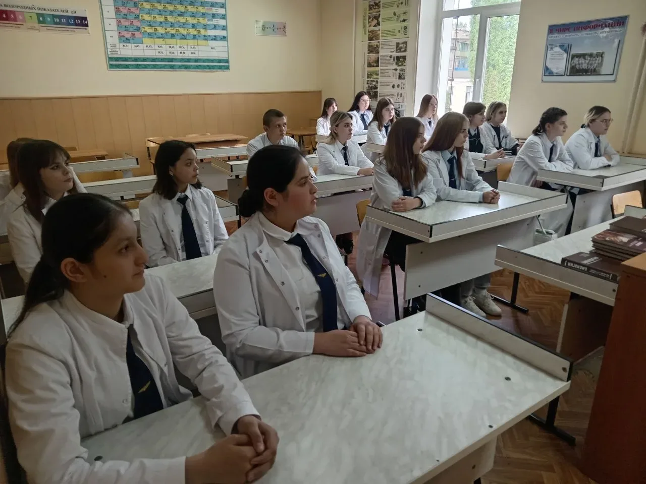 🗓«Разговоры о важном»: ценности, которые нас объединяют  18 мая в Елецком техникуме железнодорожного