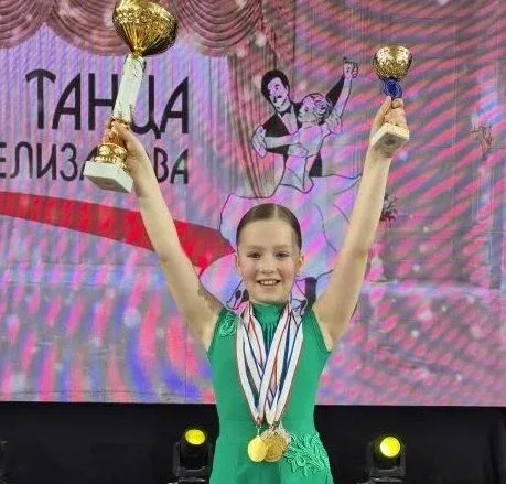 "УСПЕХИ И ДОСТИЖЕНИЯ НАШИХ УЧЕНИКОВ"  🥇🥈🥉  В начале мая в Симферополе прошел Открытый фестиваль Тавр