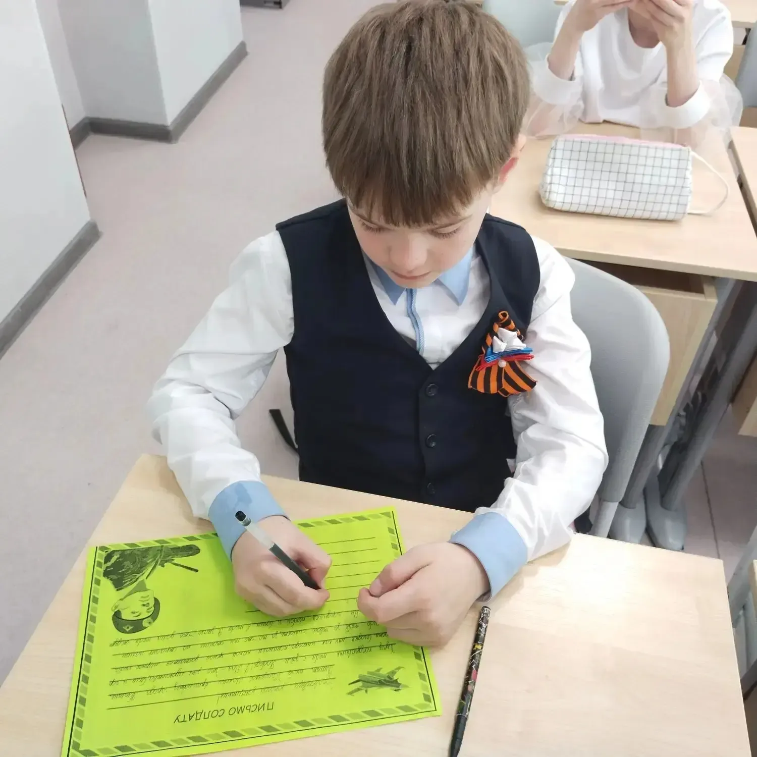"Письмо солдату": тепло детских сердец для наших защитников ❤️  В эти дни, когда наши защитники Отеч