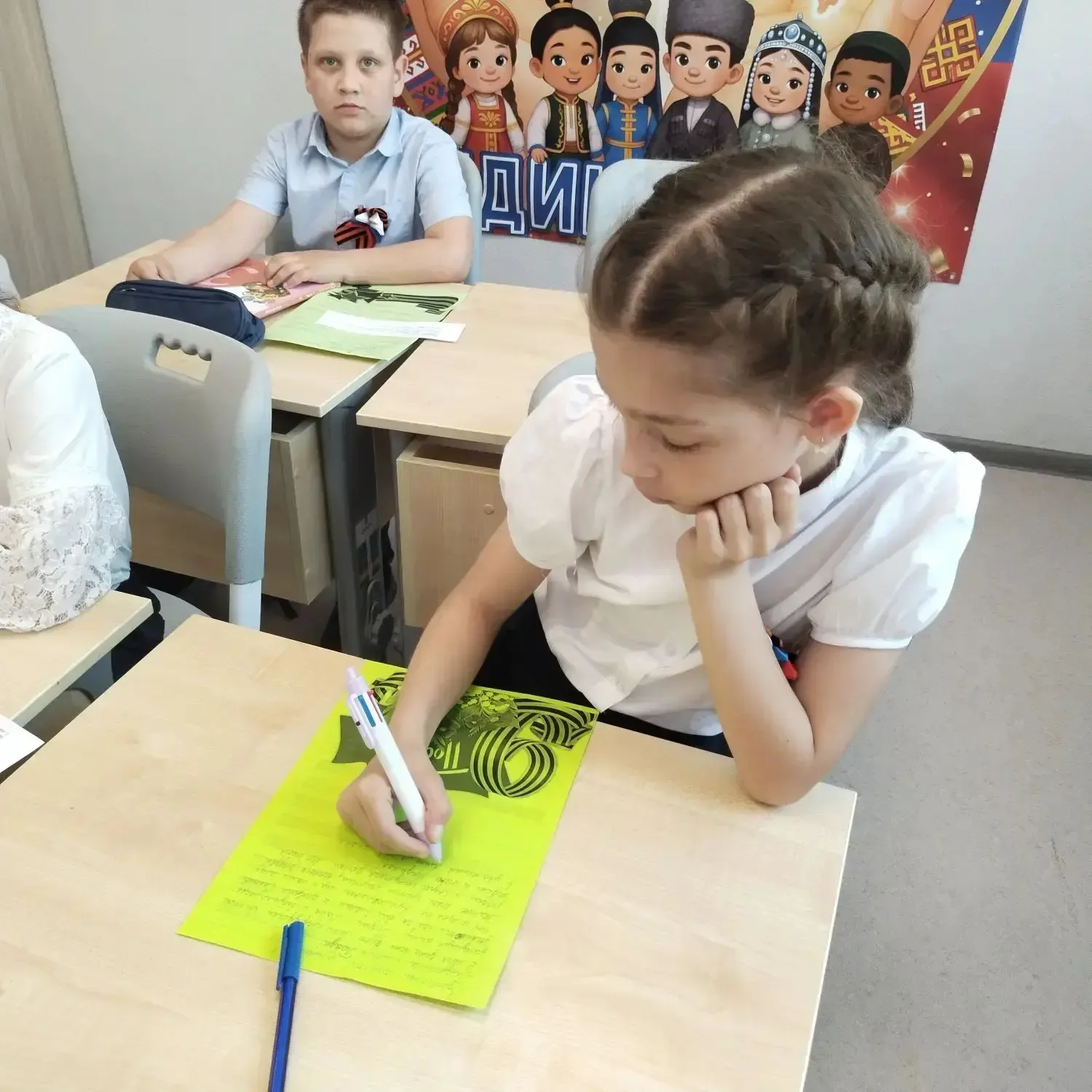 "Письмо солдату": тепло детских сердец для наших защитников ❤️  В эти дни, когда наши защитники Отеч