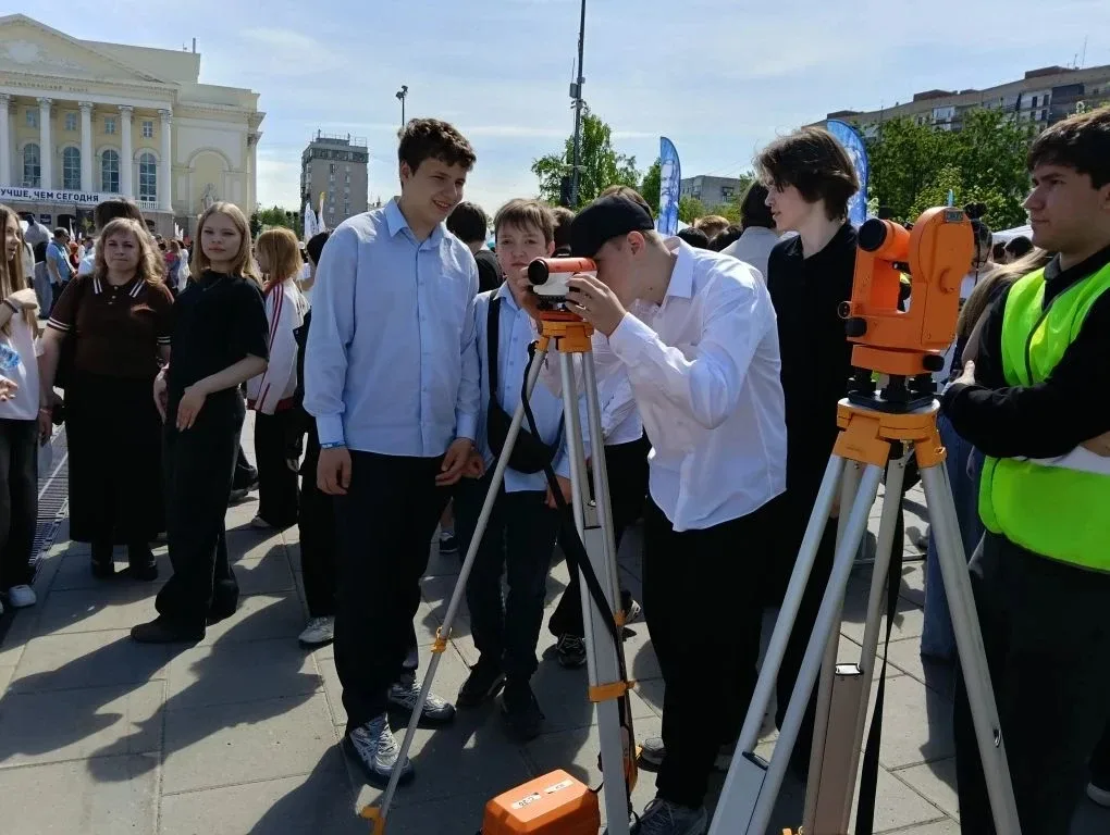 🚀 «Маяк» зажег путь в будущее! Как прошёл главный профориентационный фестиваль области  15 мая 2026 