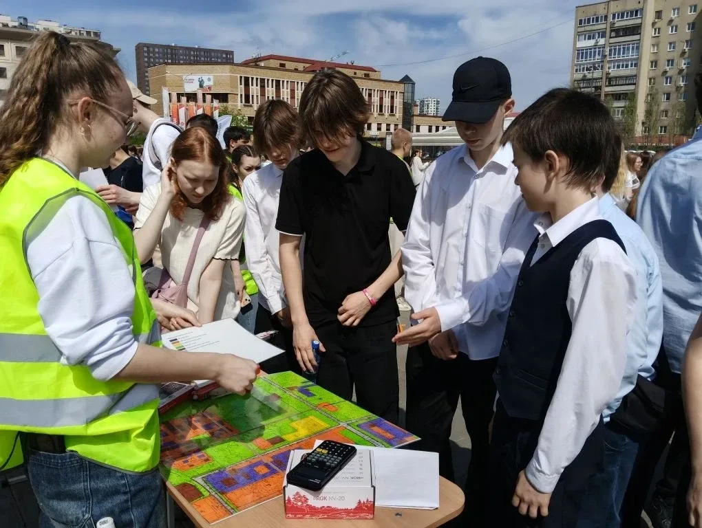 🚀 «Маяк» зажег путь в будущее! Как прошёл главный профориентационный фестиваль области  15 мая 2026 