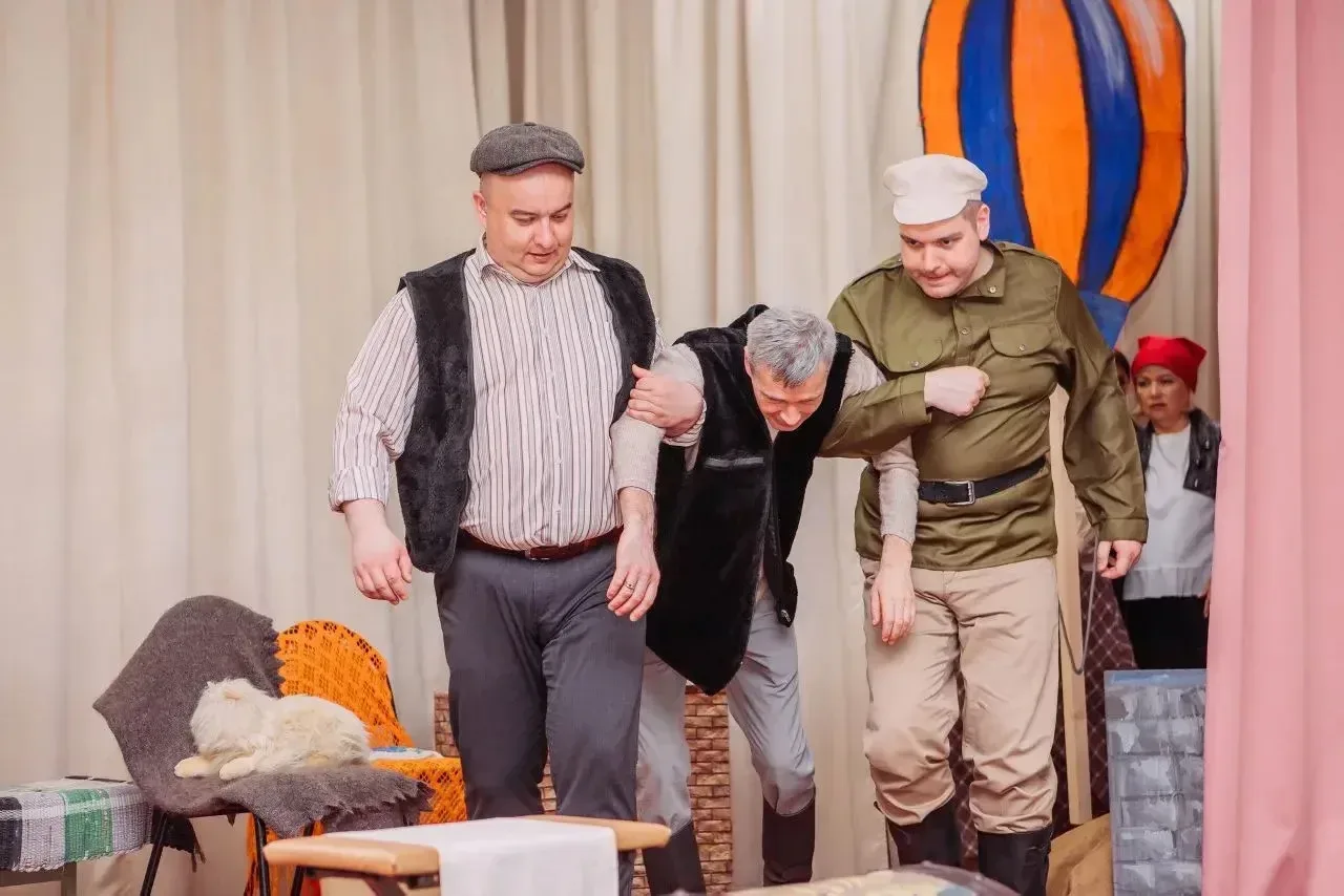 В этом году "Театру -студии_36.яр" исполнилось 5 лет! И этот юбилей студия ознаменовала показом спек