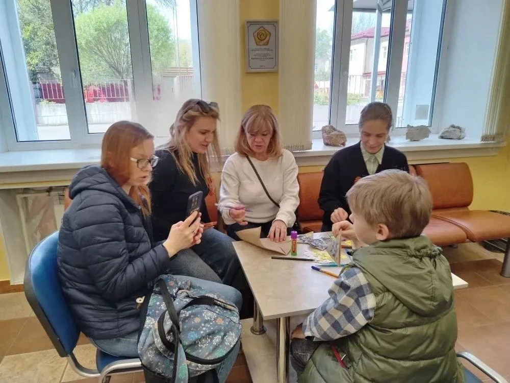 🌟 В Музее камня праздник памяти и единения  🇷🇺 Музей камня Центра образовательных трендов "Омега" в 