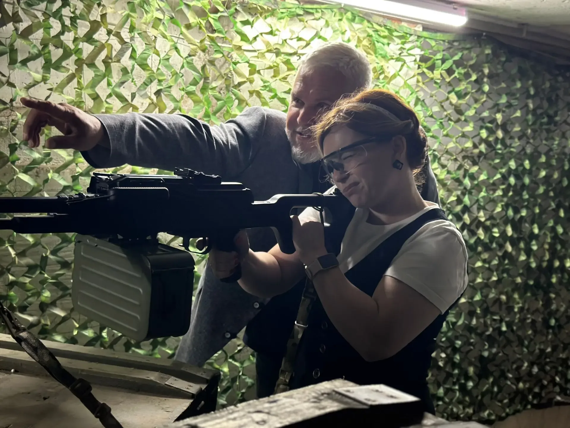 🔫 Электронный огонь и пневматика  📅 21 мая в МБОУ СШ №18 состоялось знаковое событие — торжественное