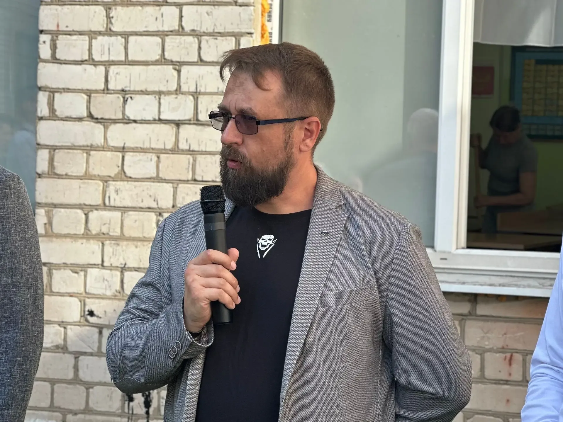 🔫 Электронный огонь и пневматика  📅 21 мая в МБОУ СШ №18 состоялось знаковое событие — торжественное