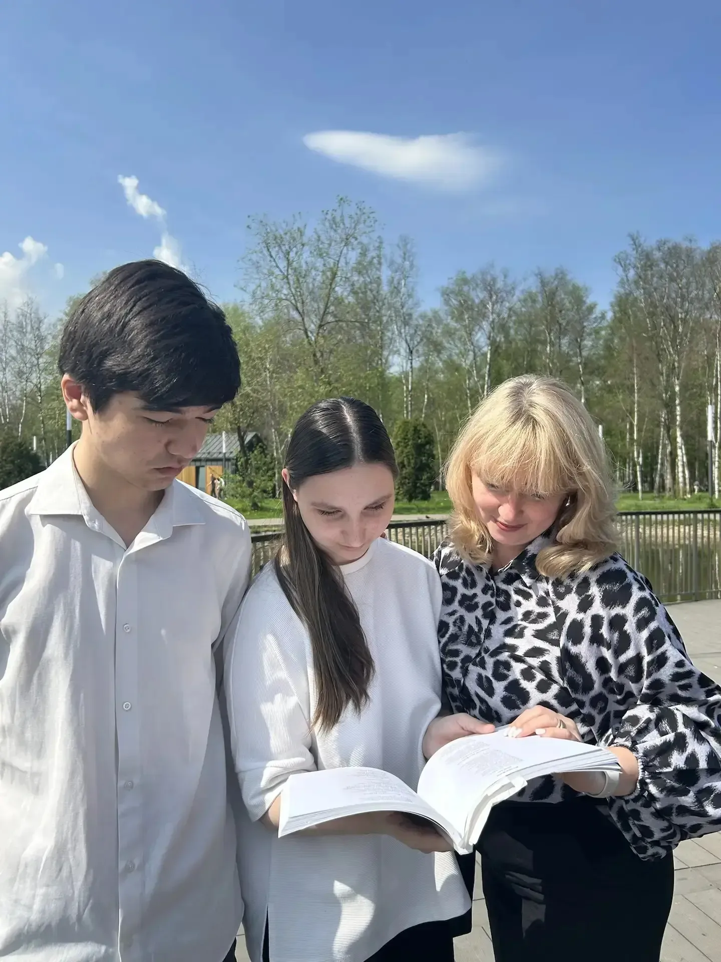 📖🌏8 школа  и фестивальная  Россия: "ПредпоЧтения"-2  Мы продолжаем рассказывать об этом чудесном пра