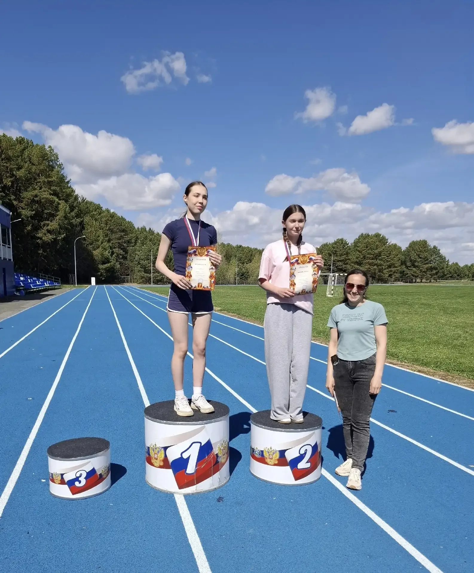 Легкоатлетический кросс🏃‍♂️🏃  ⚡️16 мая на  базе спортивного комплекса «Вагай» проходили  соревновани