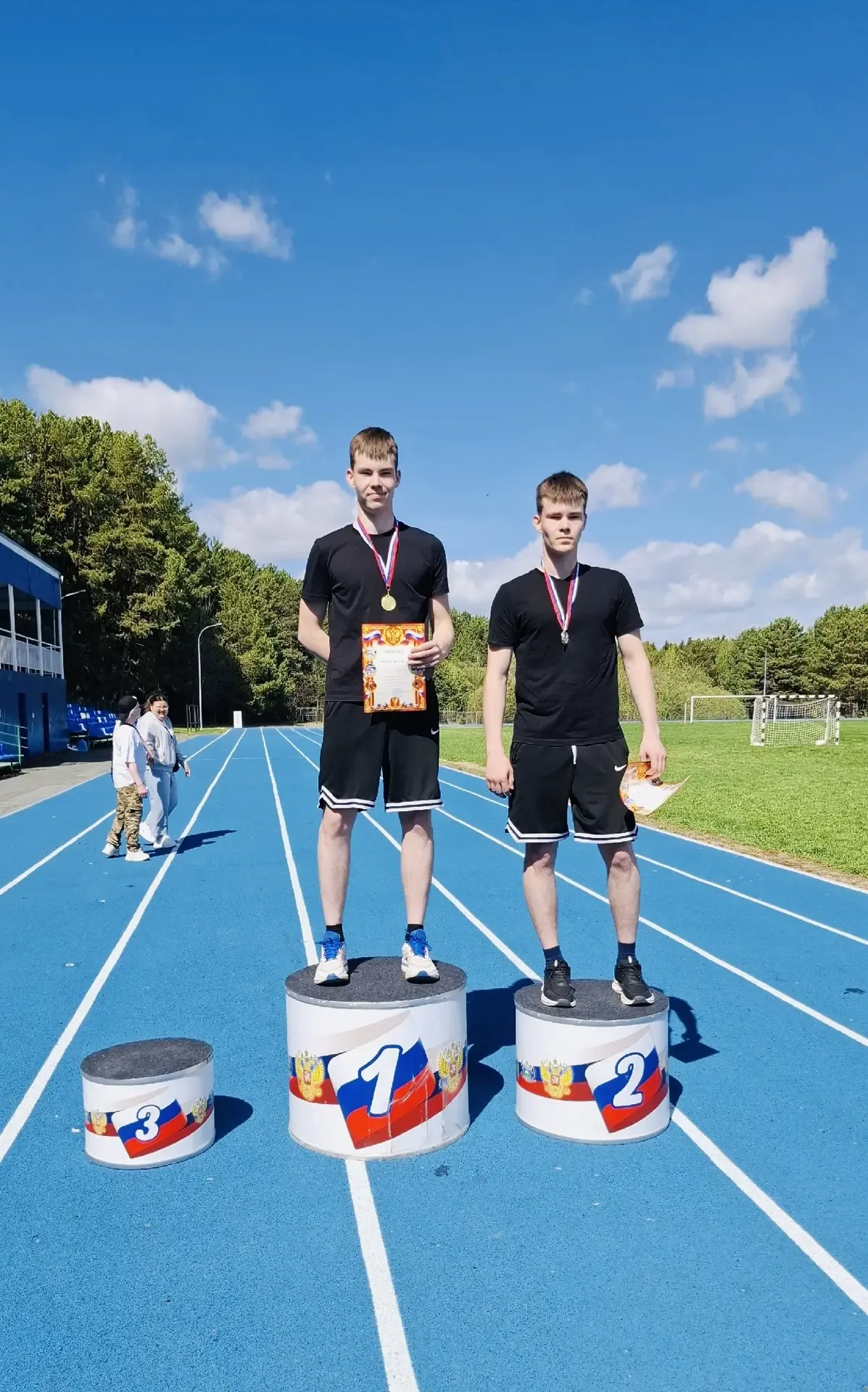 Легкоатлетический кросс🏃‍♂️🏃  ⚡️16 мая на  базе спортивного комплекса «Вагай» проходили  соревновани