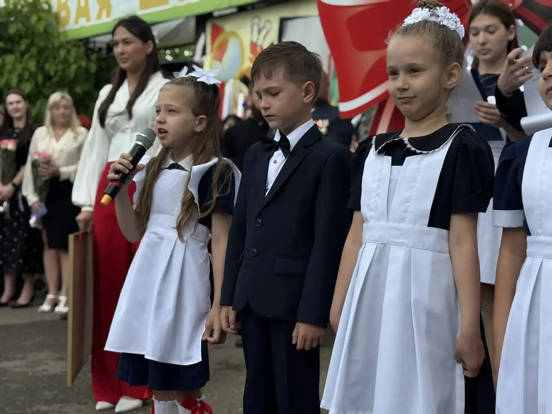 26.05.2026 года в нашей школе №1 прозвенел Последний звонок для выпускников 2026 года — трогательный