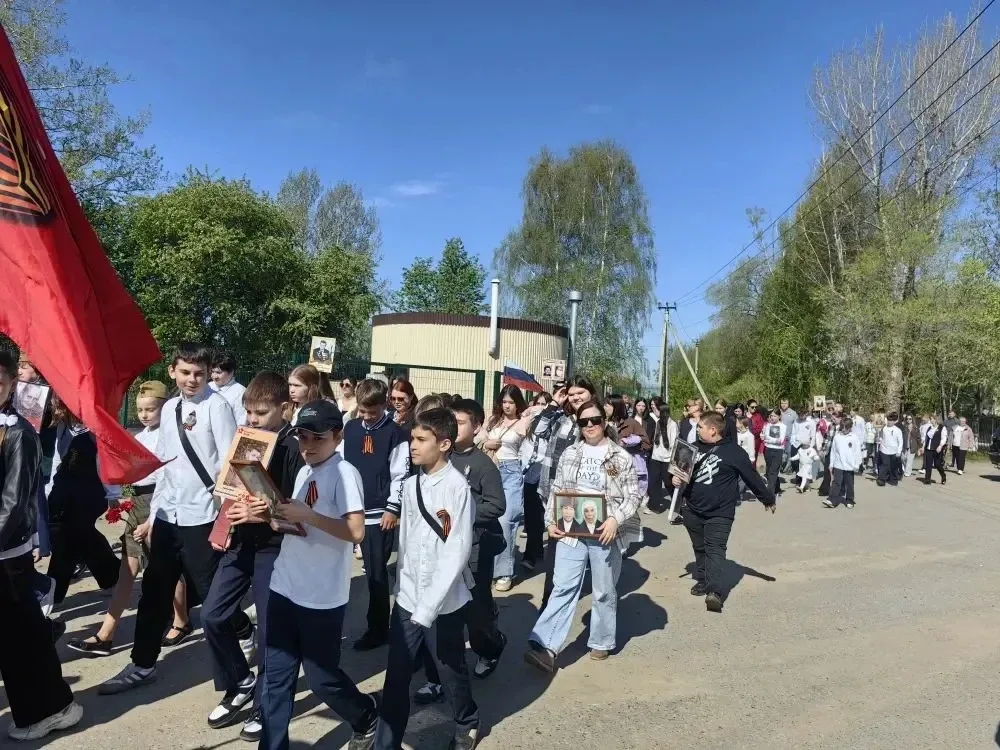 «Бессмертный полк», МАОУ СОШ №32 города Тюмени, 9 мая 2026 год.