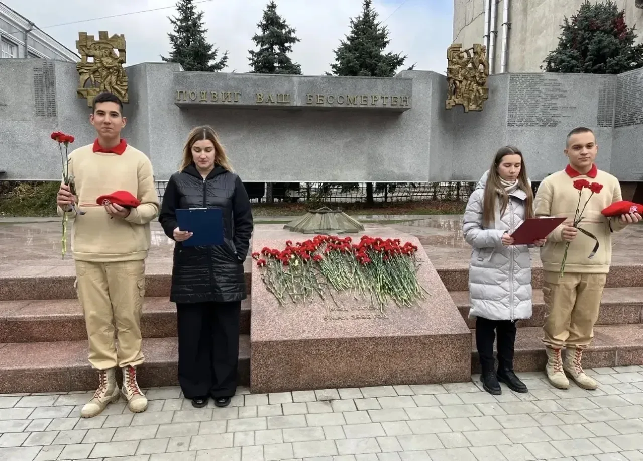 Вы знаете, сколько всего может успеть советник за один школьный день?»😊  Мы — ученики МБОУ «Лицей №5