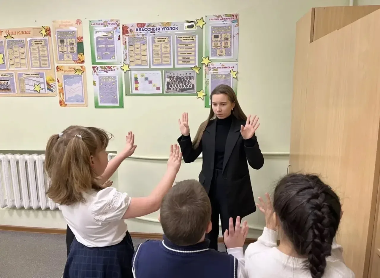 Вы знаете, сколько всего может успеть советник за один школьный день?»😊  Мы — ученики МБОУ «Лицей №5