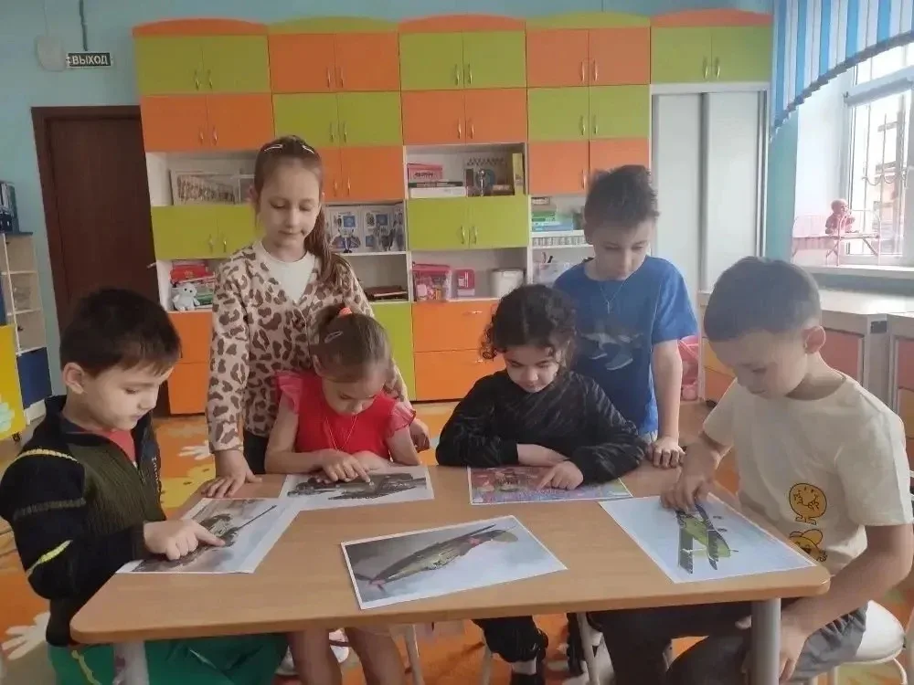 В логопедической группе дошкольного уровня МБОУ «Лицей № 57» (воспитатели: Балалаева Н.Н., Тихонова 