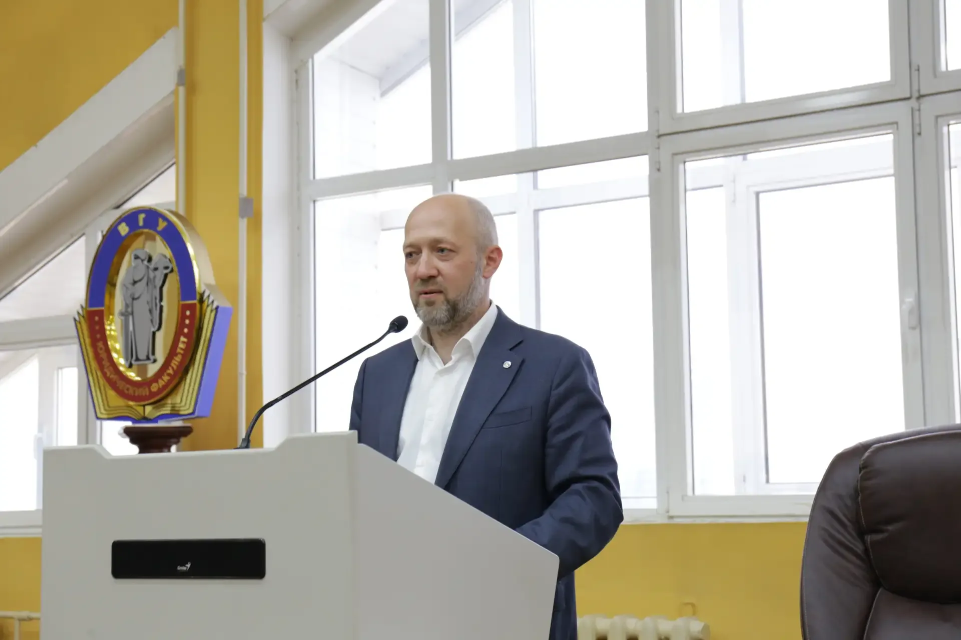 Председатель облизбиркома Илья Иванов провёл лекцию для будущих юристов: о современной избирательной