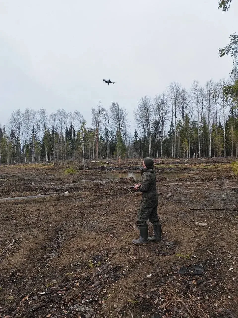 🚁 Новые беспилотники начали патрулировать леса в Грязовце  В Грязовце лесники провели первые запуски