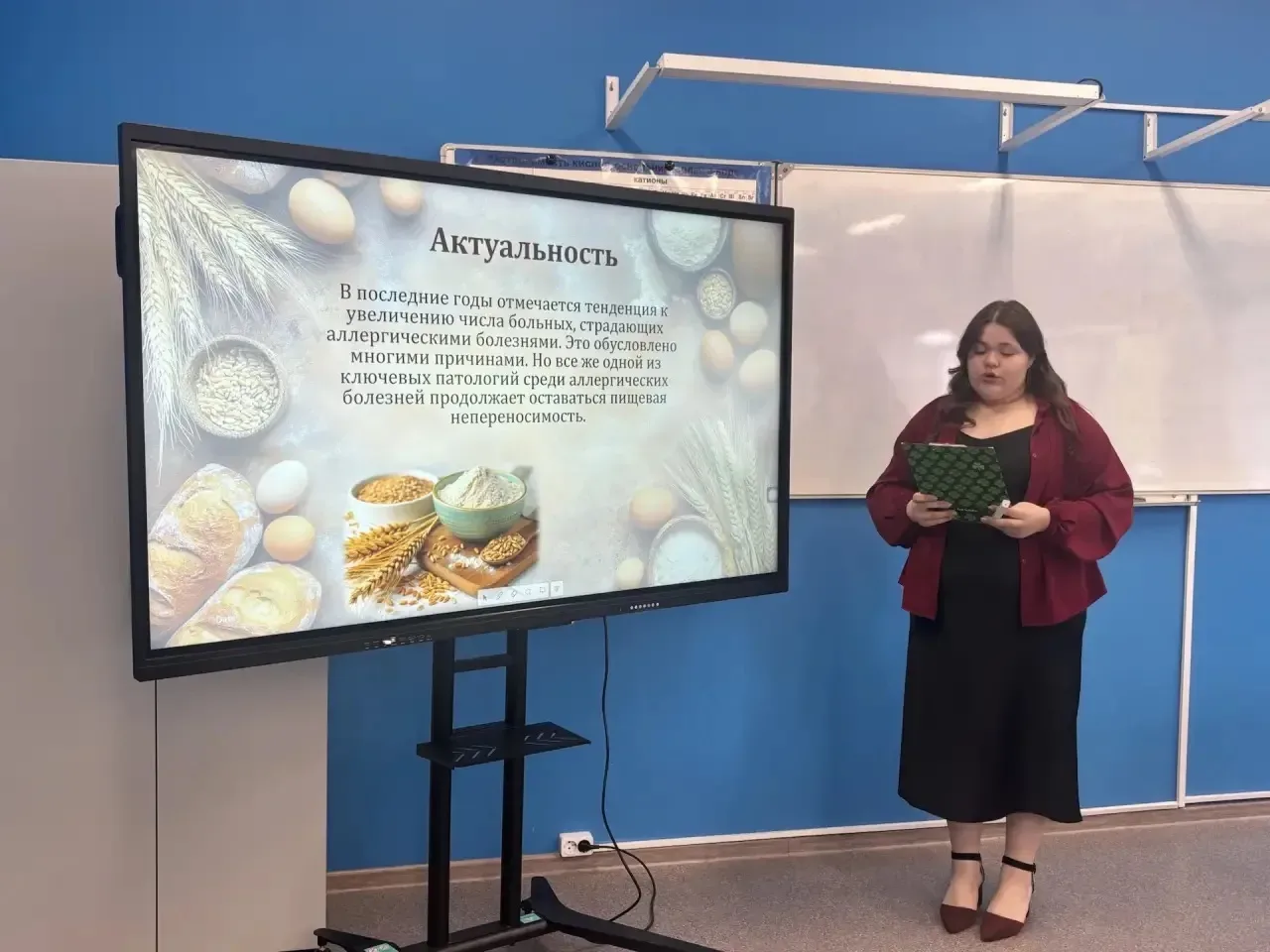 🎓 В Центре образования «Ишненская школа» прошла защита индивидуальных проектов десятиклассников!  📚 