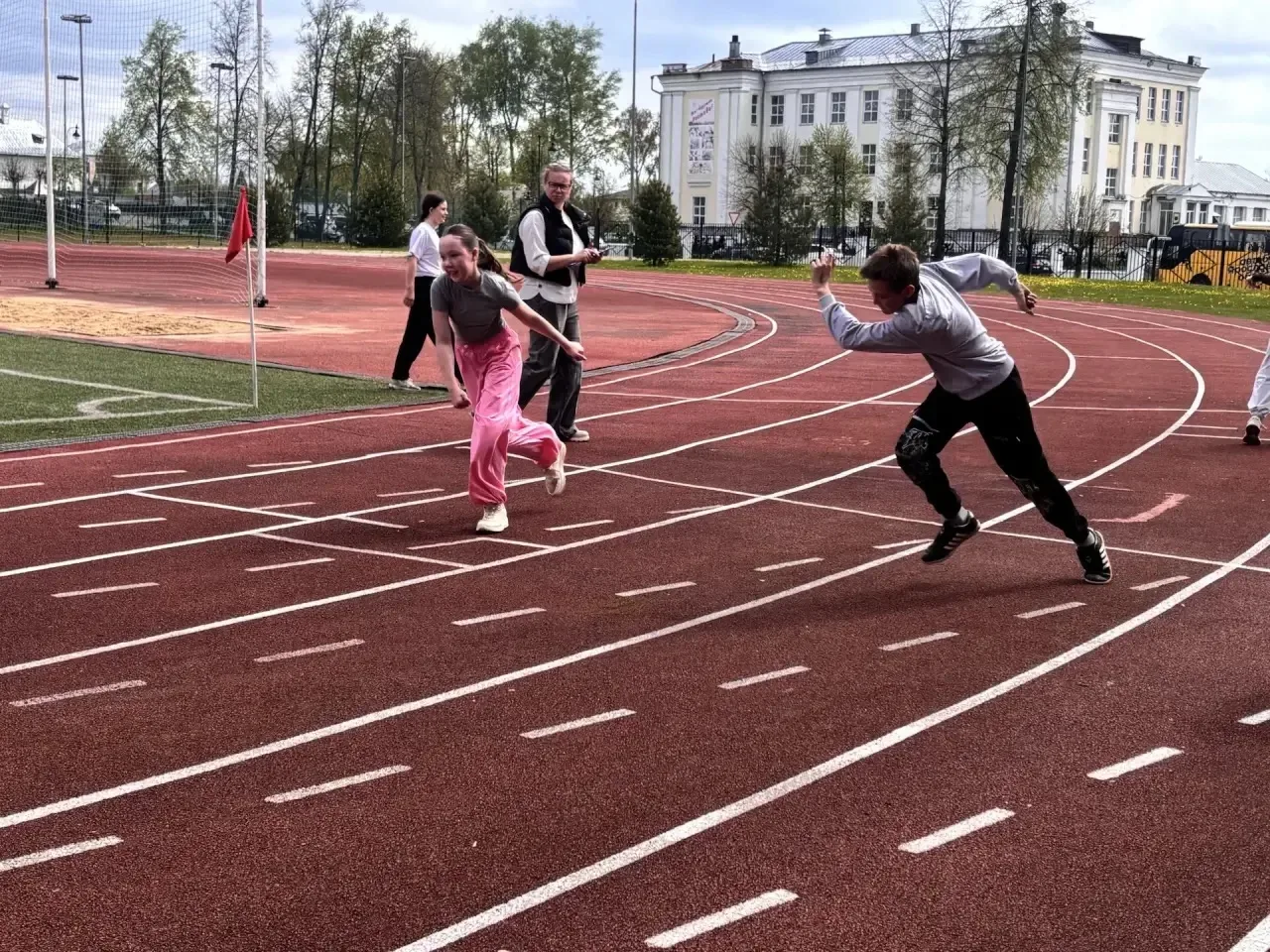 🏆 «Вызов Первых»: Спорт, единство и дух победителей на стадионе «Спартак»!  🤾‍♂️13 мая 2026 года уче