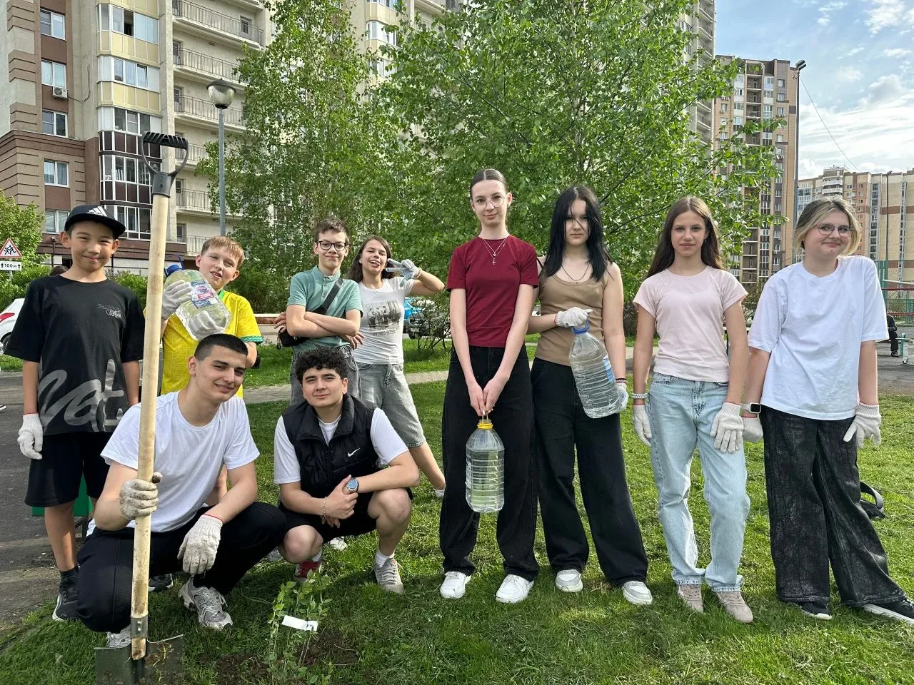 🌳 «Сад Памяти»: 27 миллионов деревьев — 27 миллионов жизней  Сегодня к эколого‑патриотической акции 