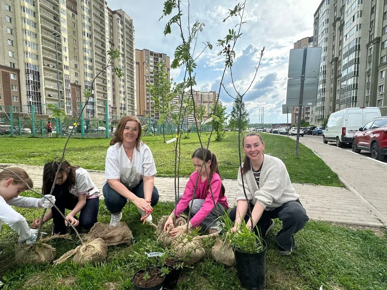 🌳 «Сад Памяти»: 27 миллионов деревьев — 27 миллионов жизней  Сегодня к эколого‑патриотической акции 