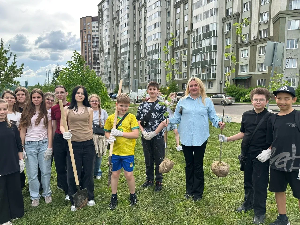 🌳 «Сад Памяти»: 27 миллионов деревьев — 27 миллионов жизней  Сегодня к эколого‑патриотической акции 
