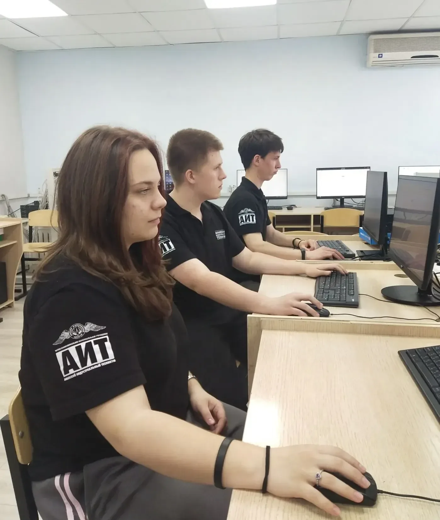 📢 Стартовала Открытая олимпиада  Сегодня, 20 мая, в ГАПОУ КК  КГТК «Краснодарский гуманитарно-технол