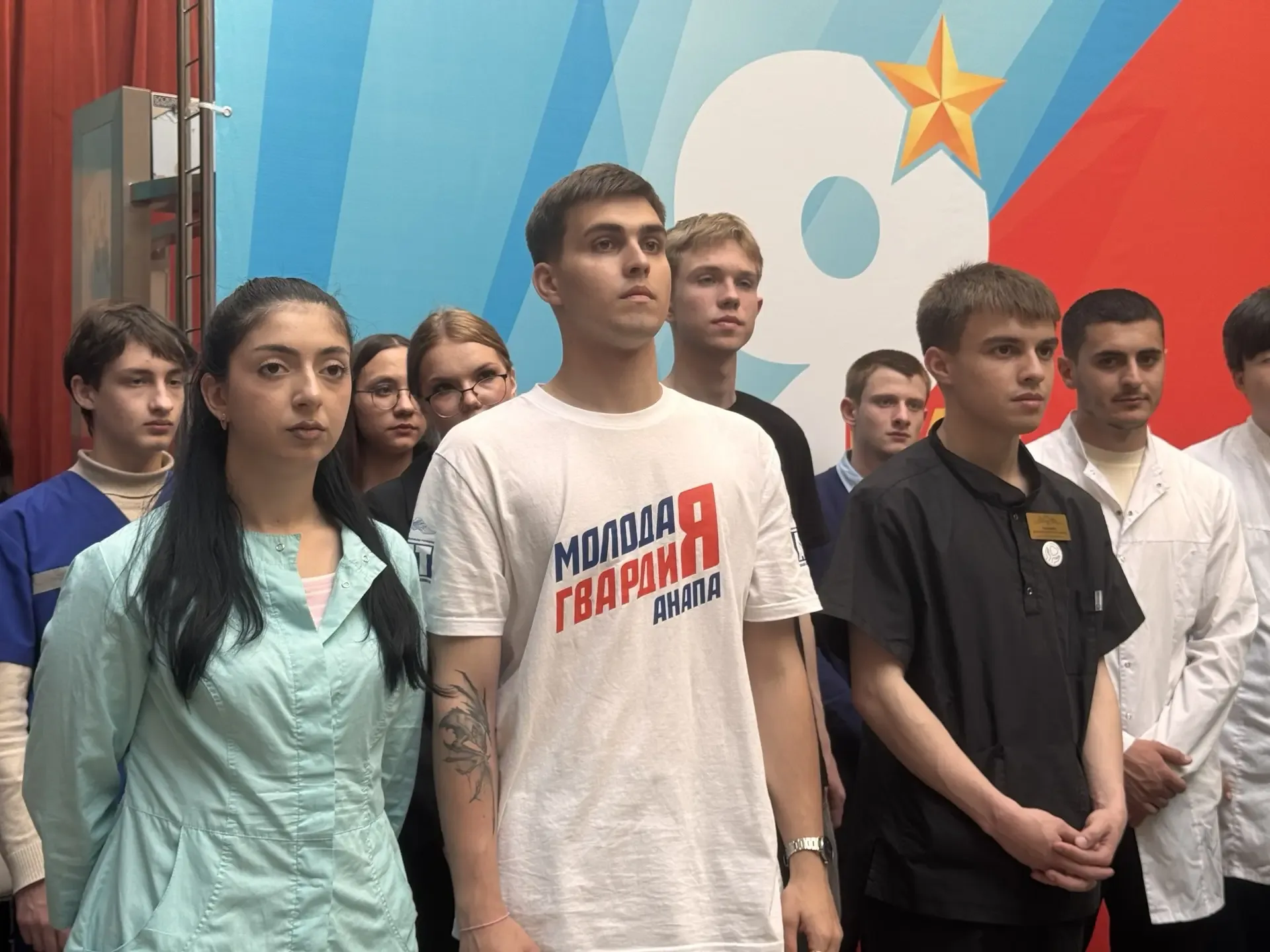 🎓 Торжественная линейка в Анапском индустриальном техникуме: чествовали лучших студентов и сотрудник