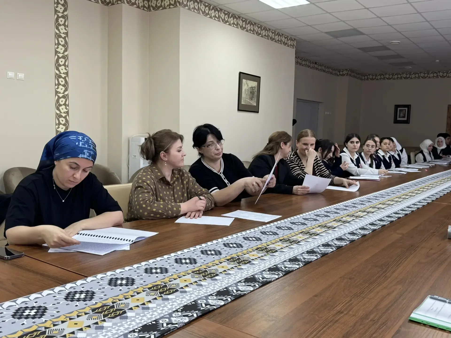 В Республиканском центре образования продолжается защита итоговых индивидуальных проектов учеников 1