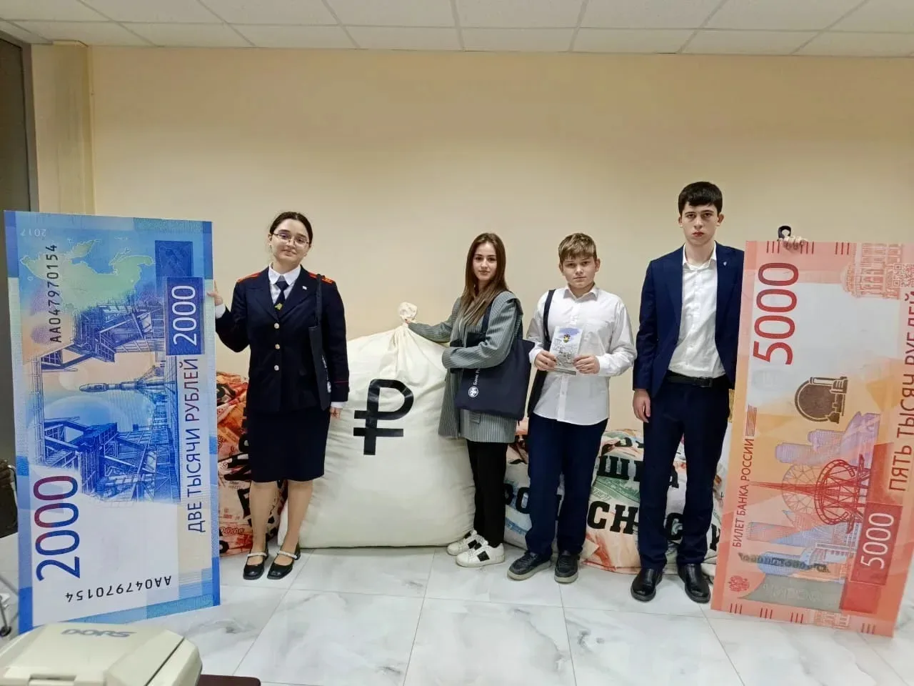 От школьной статьи — к признанию на республиканском уровне  Ученица 10 класса Республиканского цент