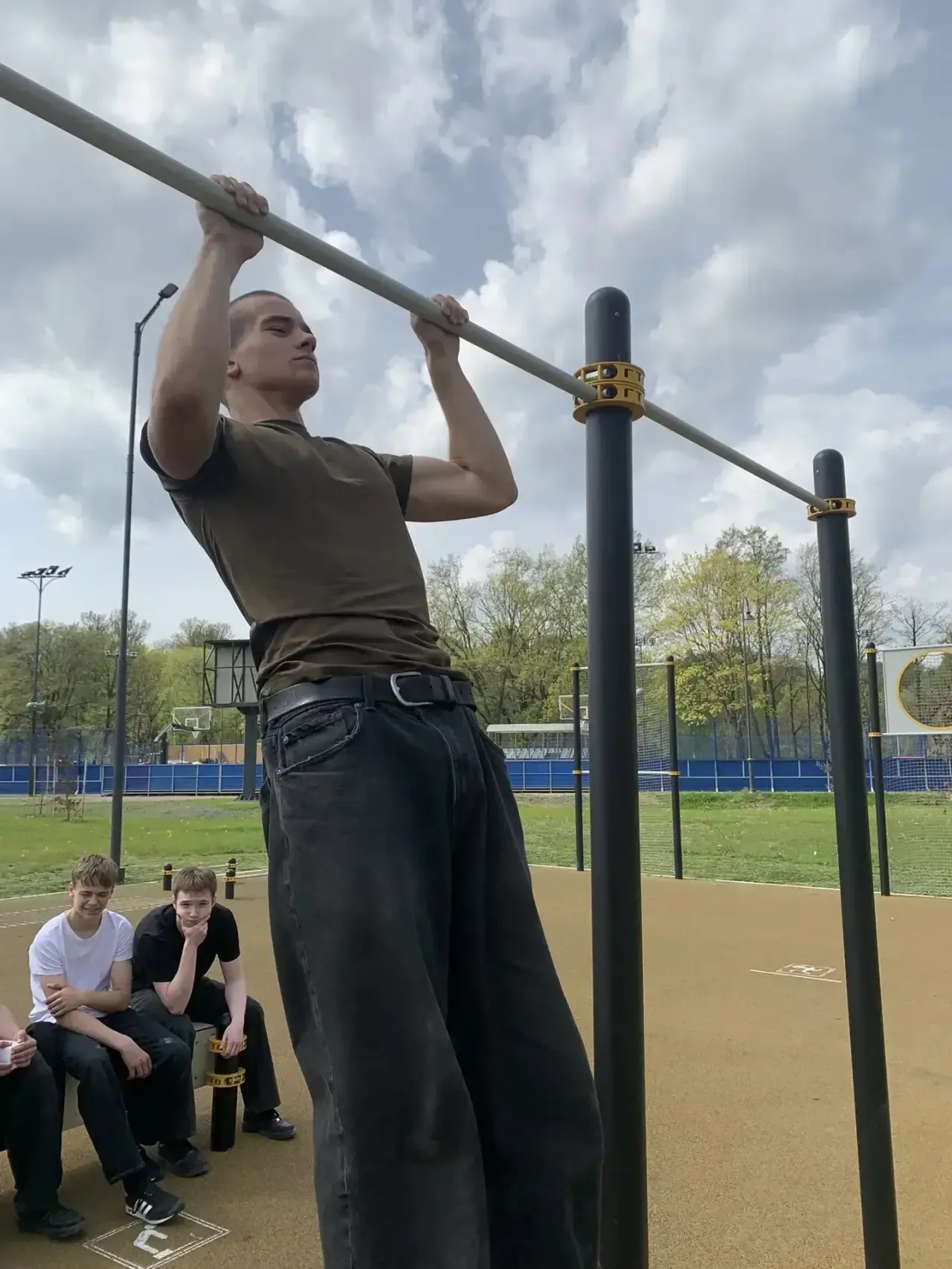 👋Друзья, снова делимся с вами спортивными новостями 💪  13 мая наша команда в составе 6-ти человек пр