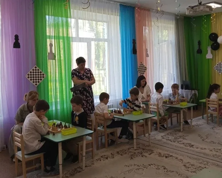♟ Воспитанник ЦРР — детского сада № 170 принял участие в финальном туре городского конкурса «Интелле