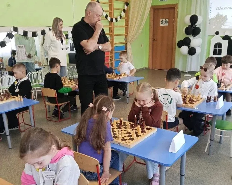 ♟ Серебро на шахматном турнире  ♟ Воспитанники ЦРР — детского сада № 170 приняли участие в отборочно