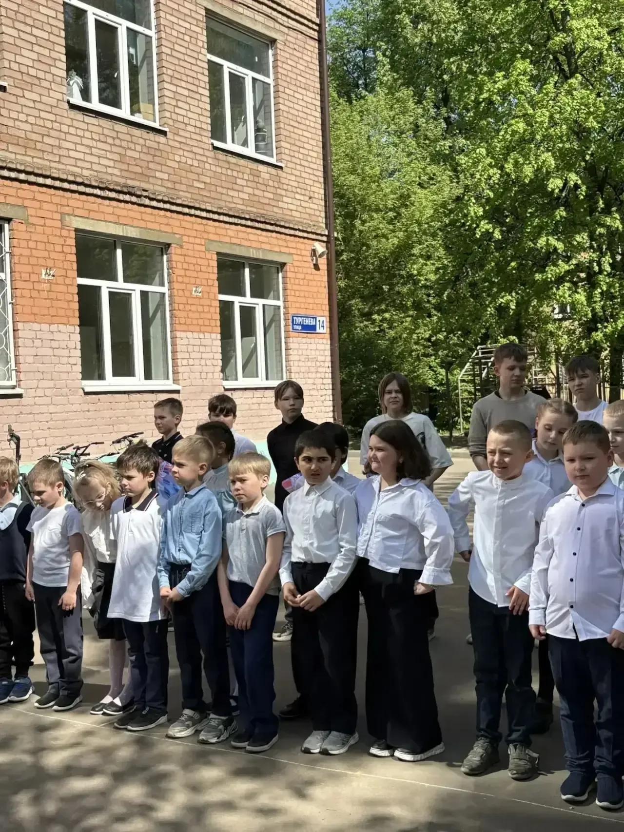 ✨ В нашем образовательном комплексе прошла торжественная церемония посвящения первоклассников в «Орл